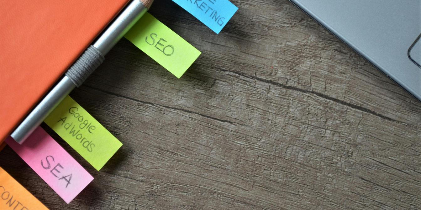 Market chart and macro headlines for EURUSD this week