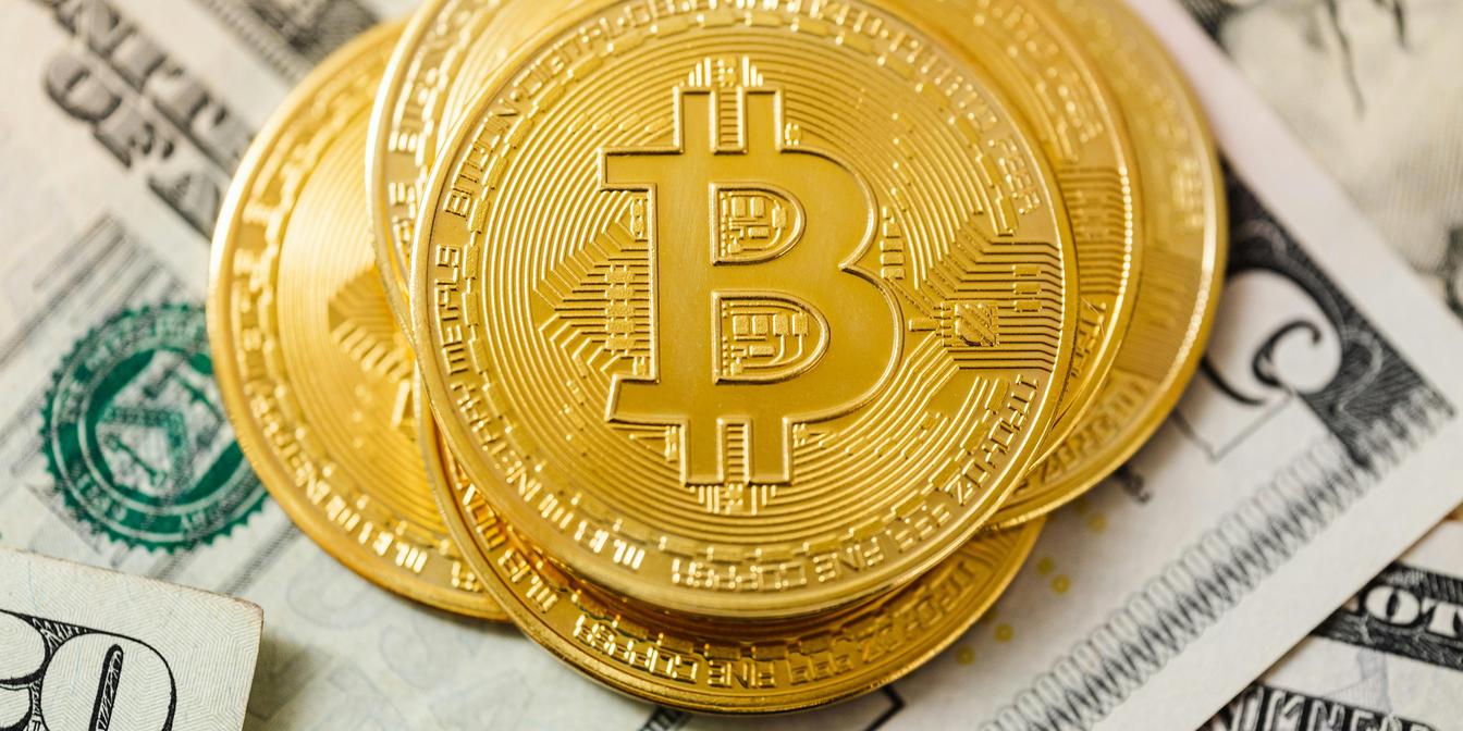 XAUUSD market chart and macro headlines