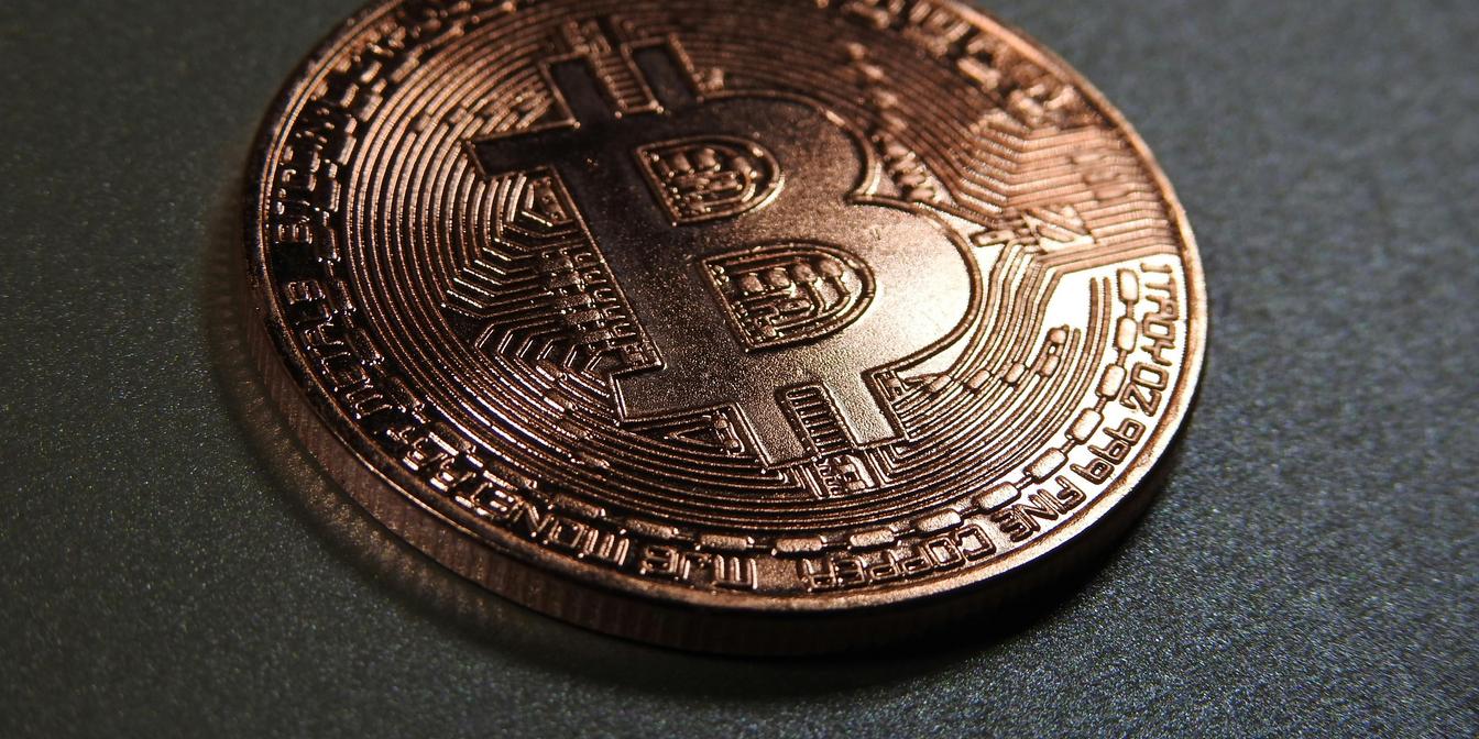 Market chart and macro headlines for BTCUSD this week