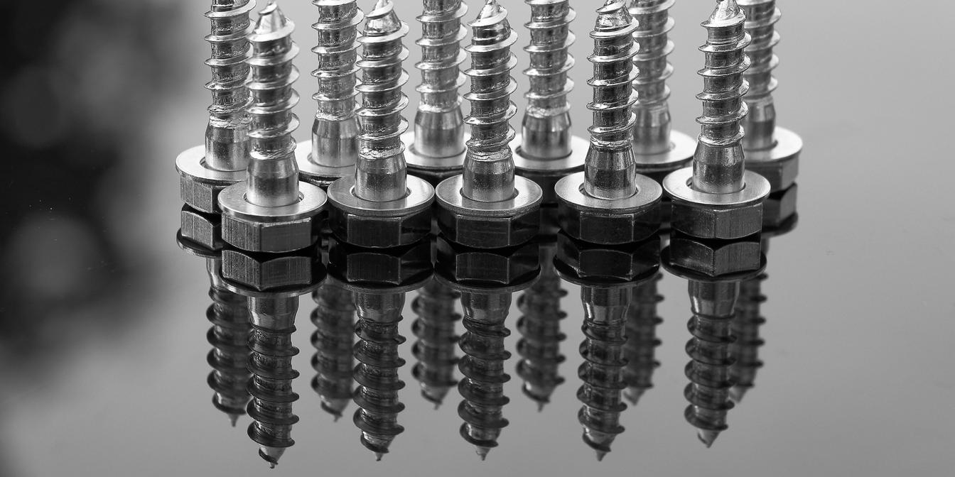 Market chart and macro headlines for EURUSD this week