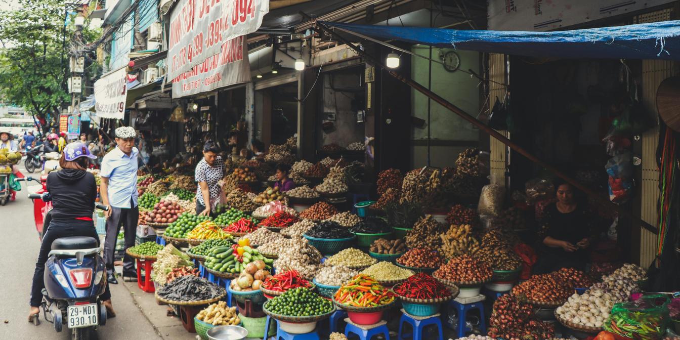 Market chart and macro headlines for EUR/USD this week